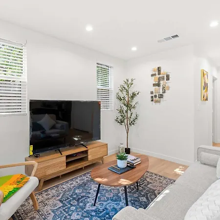 Family Friendly Retreat W Luxury Amenities Villa